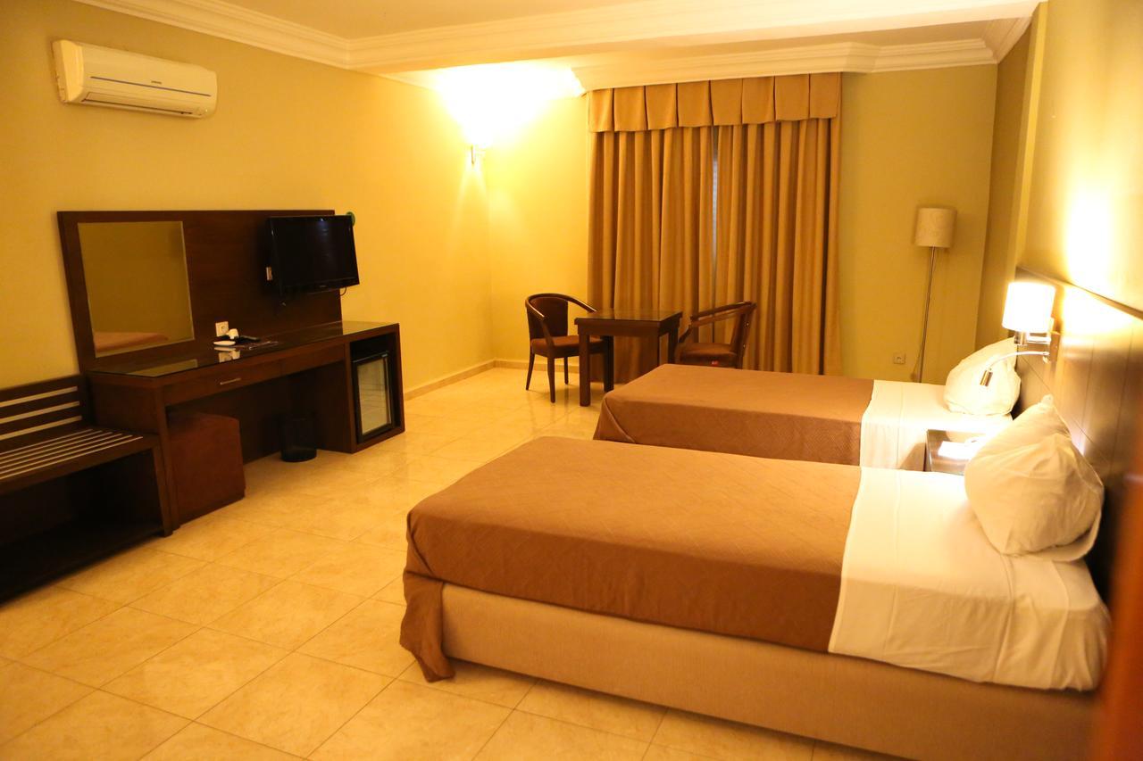 Hotel Mauricenter Нуакшот Екстериор снимка