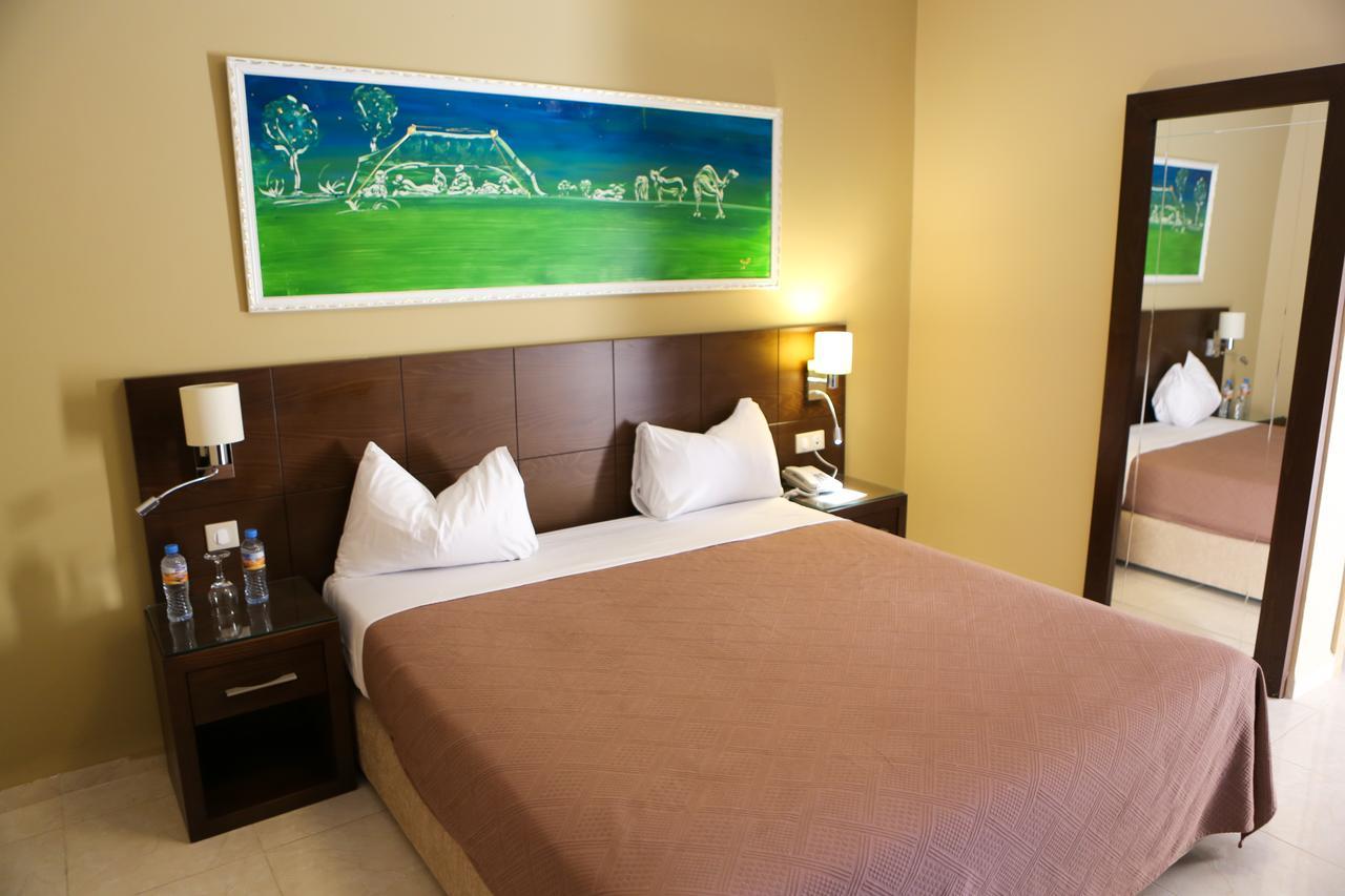 Hotel Mauricenter Нуакшот Екстериор снимка