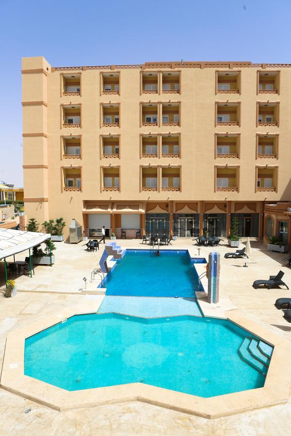 Hotel Mauricenter Нуакшот Екстериор снимка